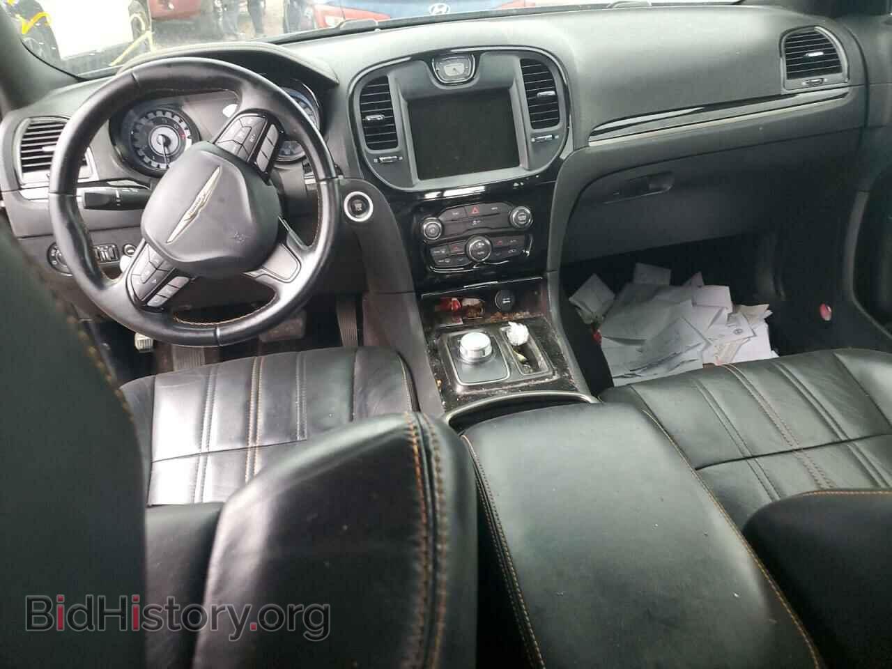 2016 CHRYSLER 300 - VIN: 2C3CCAGG2GH270631 - Фото 8
