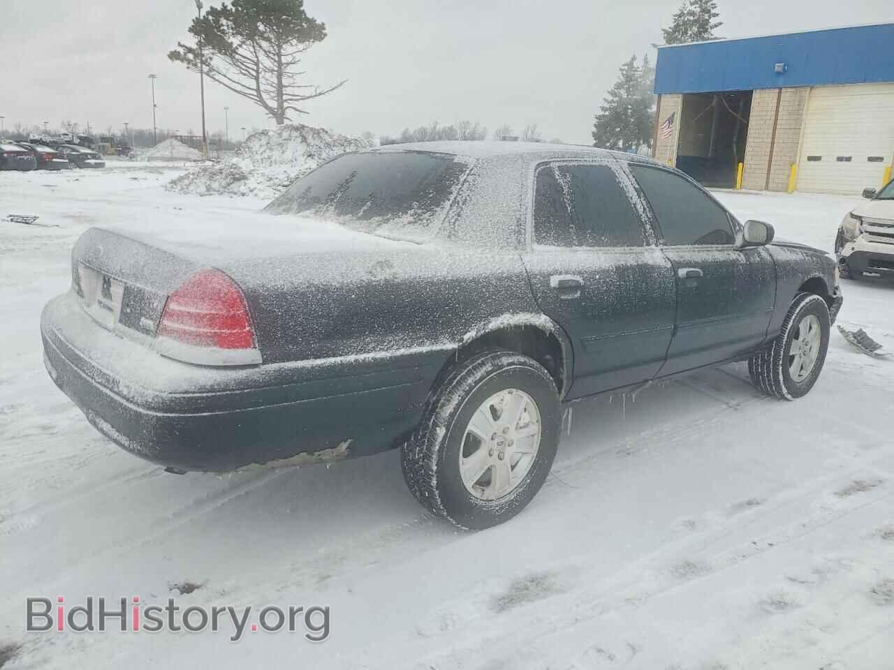 2011 FORD CROWN VIC - VIN: 2FABP7EV4BX165898 - Фото 3