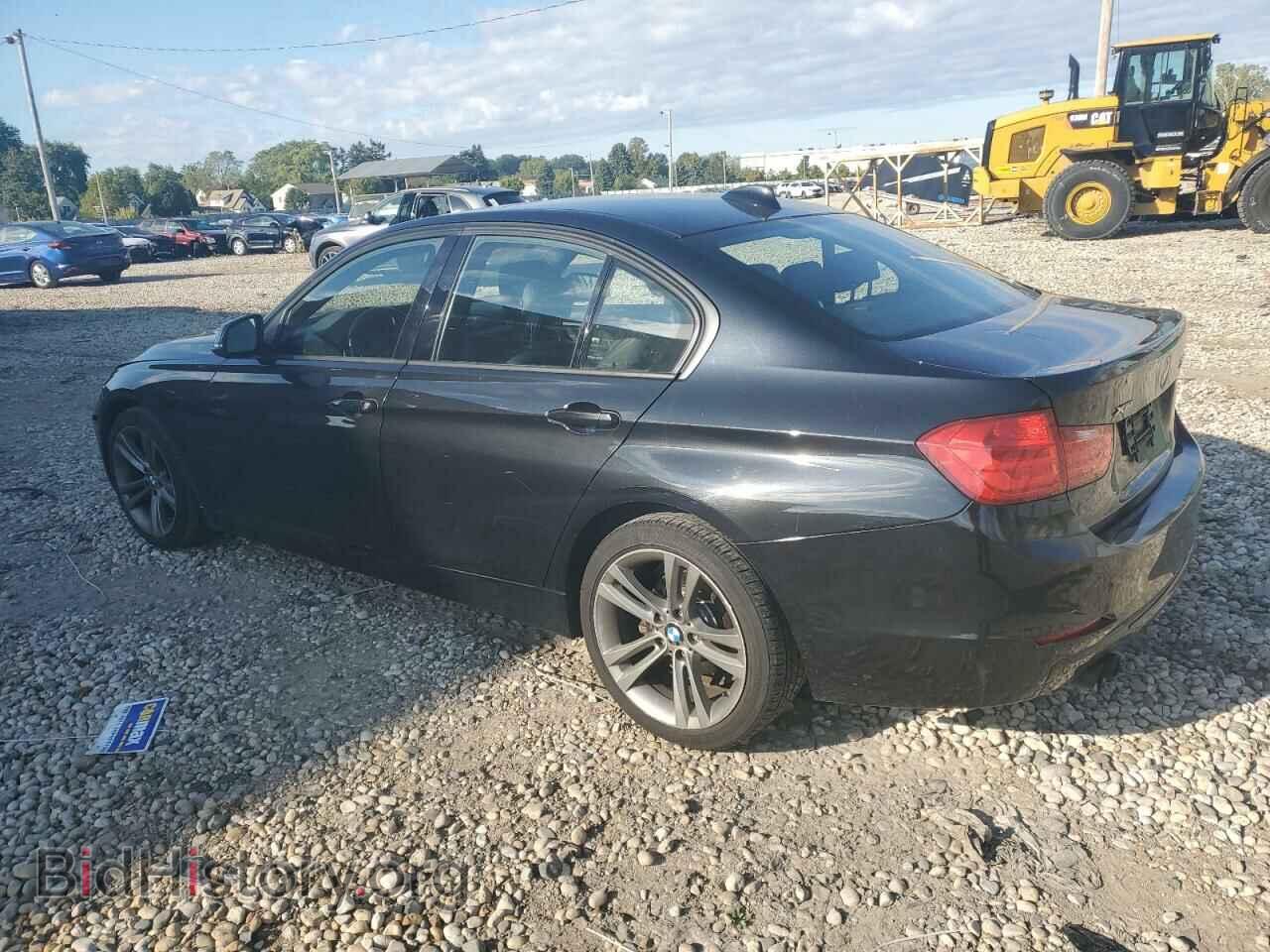 2013 BMW 3 SERIES - VIN: WBA3B3C56DF537052 - Фото 2