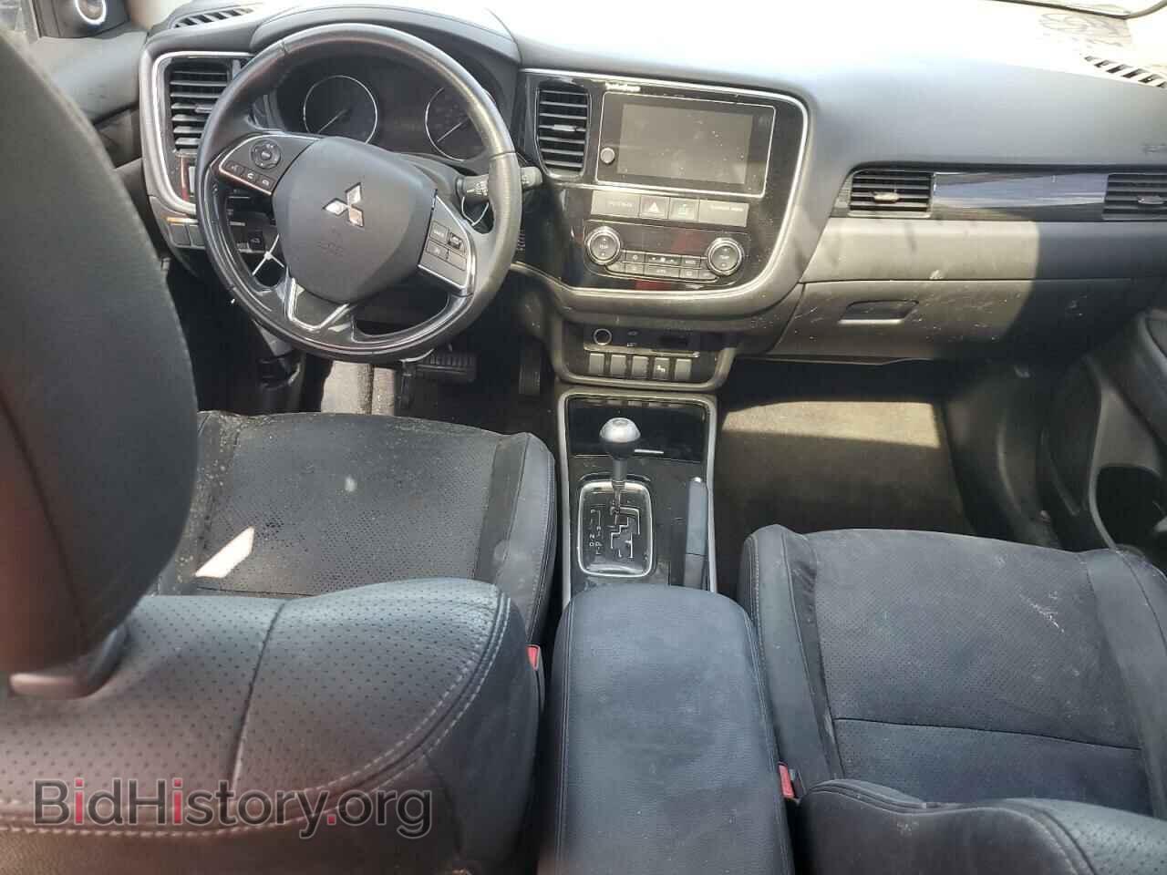 2017 MITSUBISHI OUTLANDER - VIN: JA4AD3A32HZ060091 - Фото 8