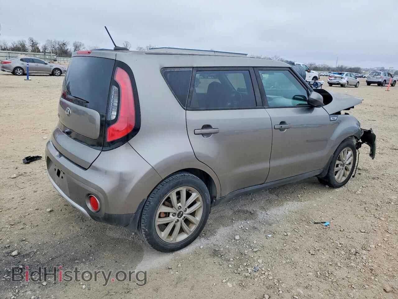 2017 KIA SOUL - VIN: KNDJP3A54H7464021 - Фото 3