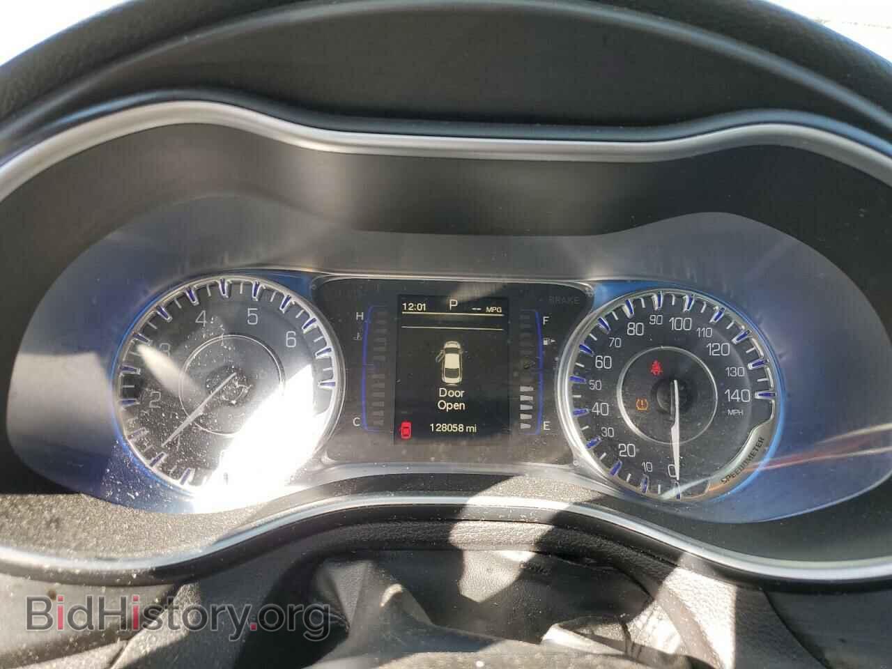 2015 CHRYSLER 200 - VIN: 1C3CCCAB3FN526239 - Фото 9