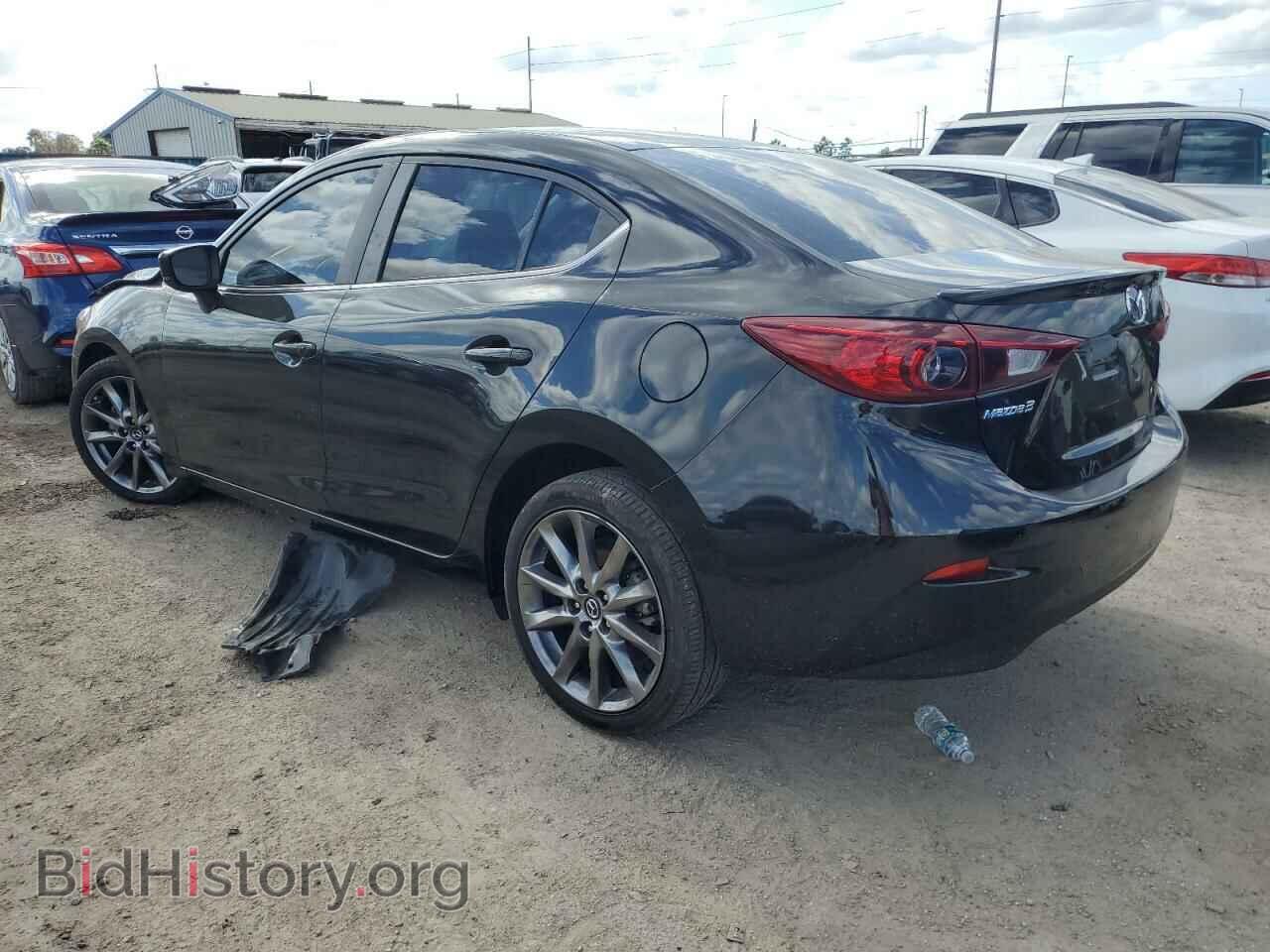 2018 MAZDA 3 - VIN: 3MZBN1V39JM251386 - Фото 2