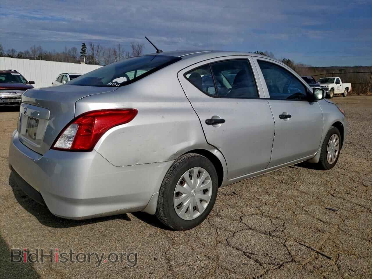 2017 NISSAN VERSA - VIN: 3N1CN7AP1HL835125 - Фото 3