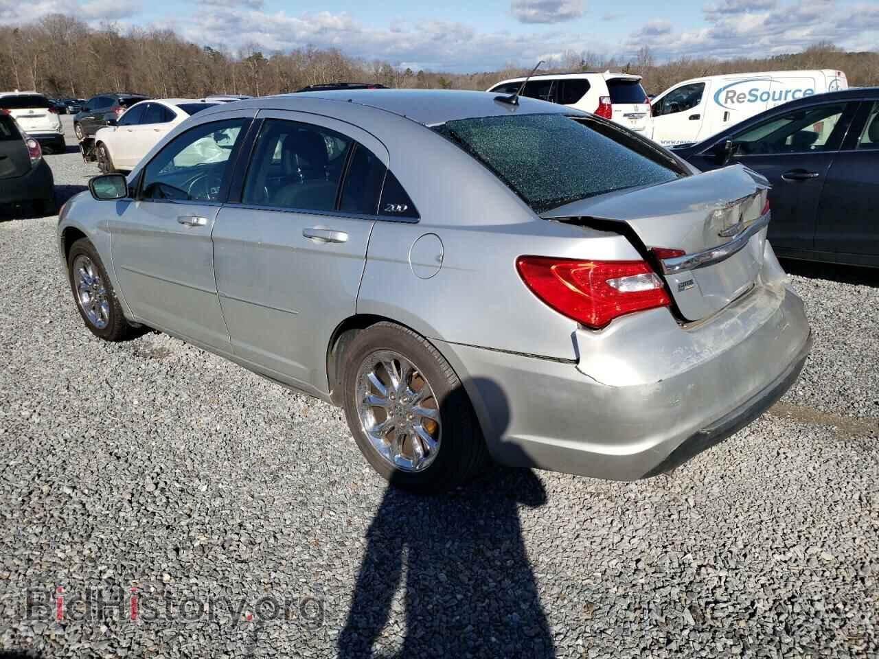 2011 CHRYSLER 200 - VIN: 1C3BC1FG1BN545516 - Фото 2