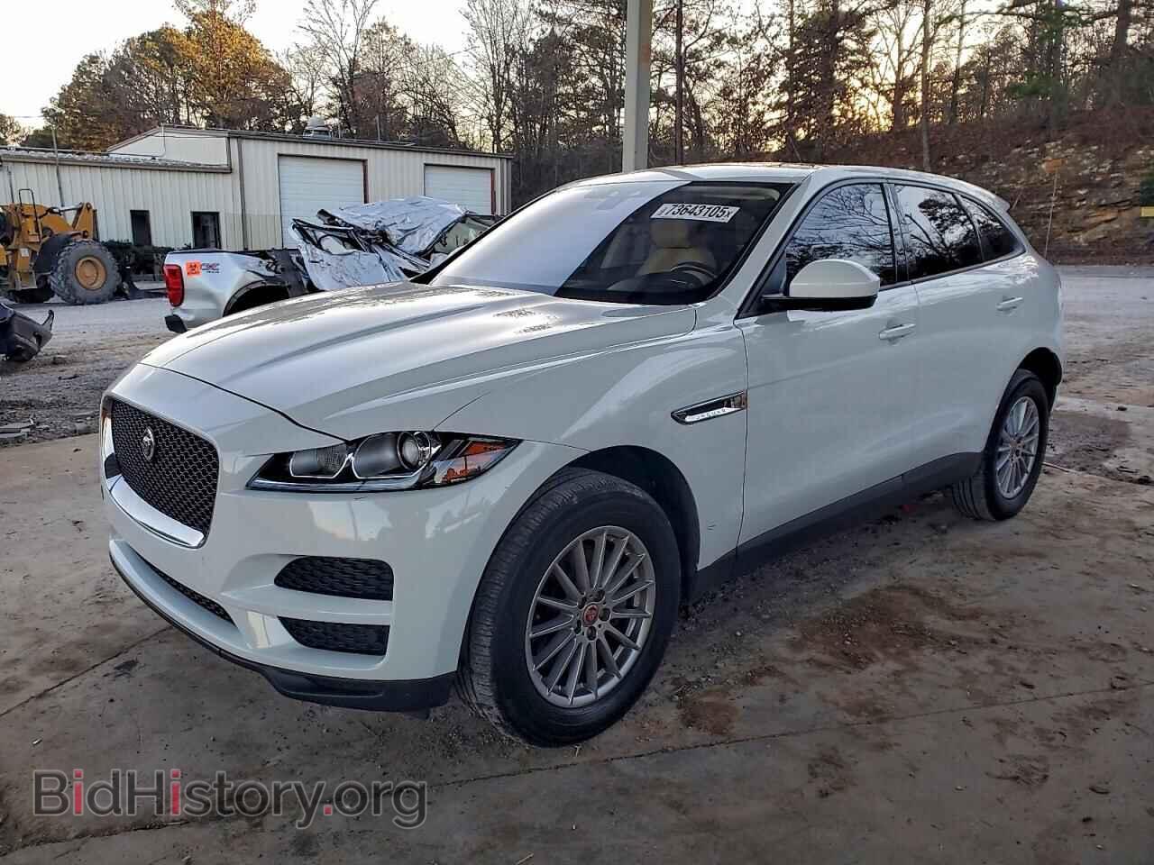 Фотография SADCS2BN8HA094666 - JAGUAR F-PACE 2017