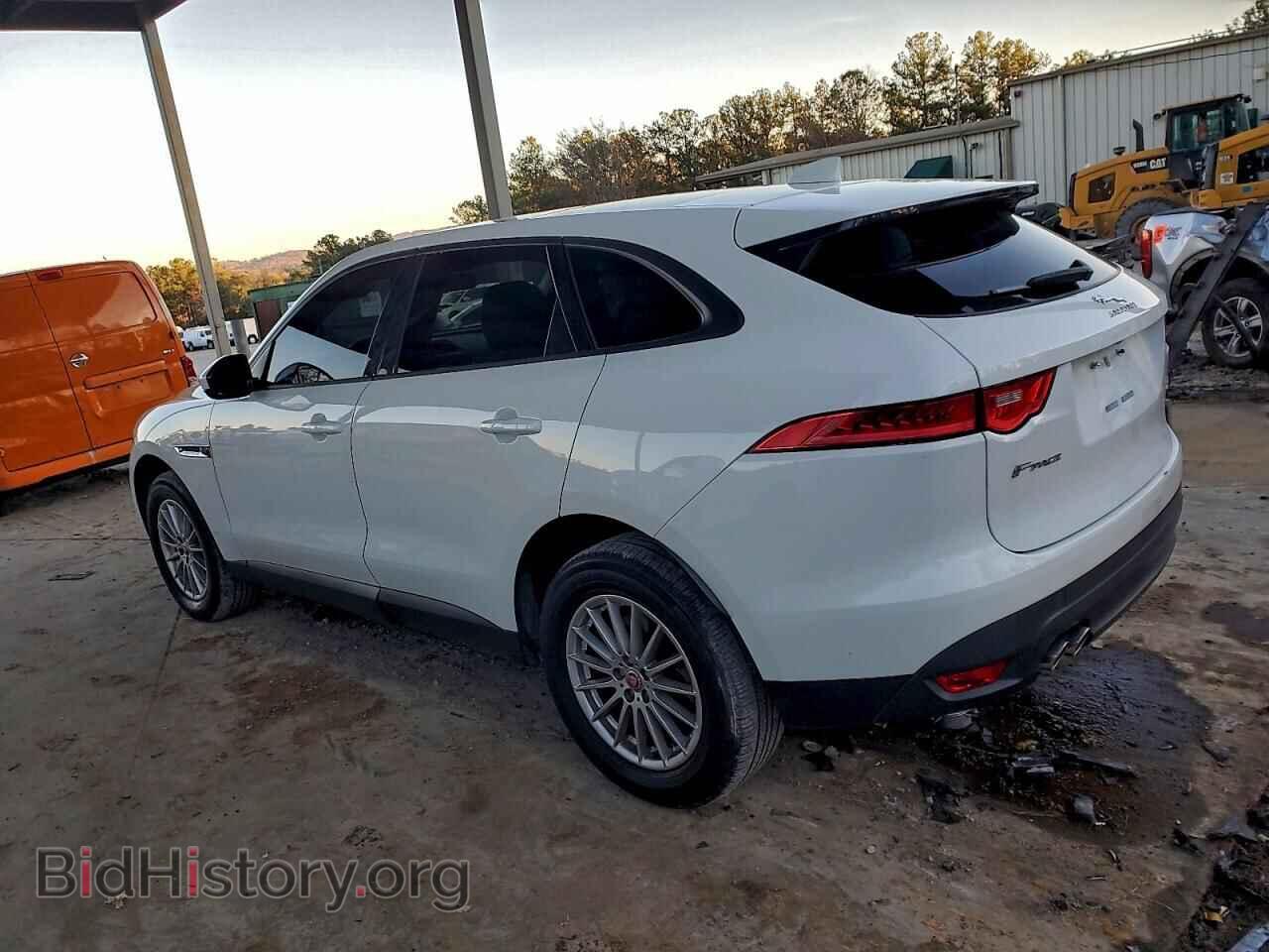 2017 JAGUAR F-PACE - VIN: SADCS2BN8HA094666 - Фото 2