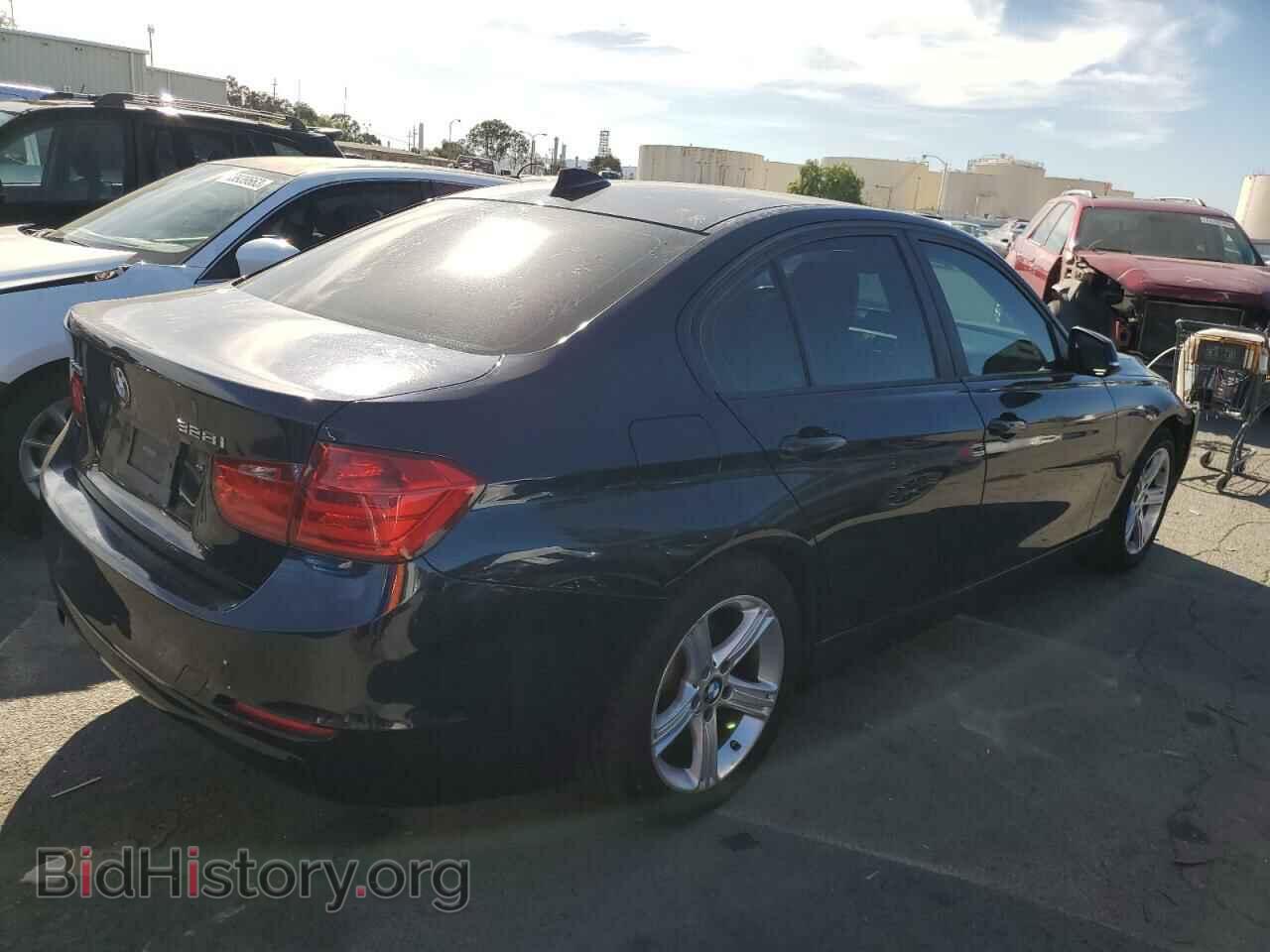 2013 BMW 3 SERIES - VIN: WBA3B3C56DF543563 - Фото 3