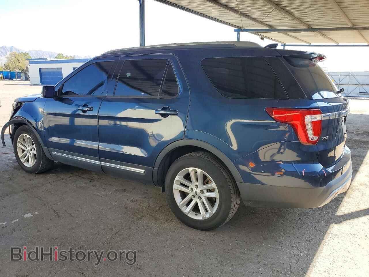 2017 Ford EXPLORER (VIN 1FM5K7D83HGD53629) — фото 2 из 13