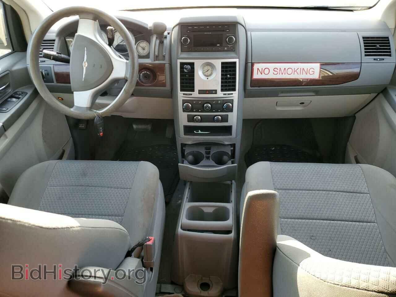 2010 CHRYSLER MINIVAN - VIN: 2A4RR4DE3AR132617 - Photo 8