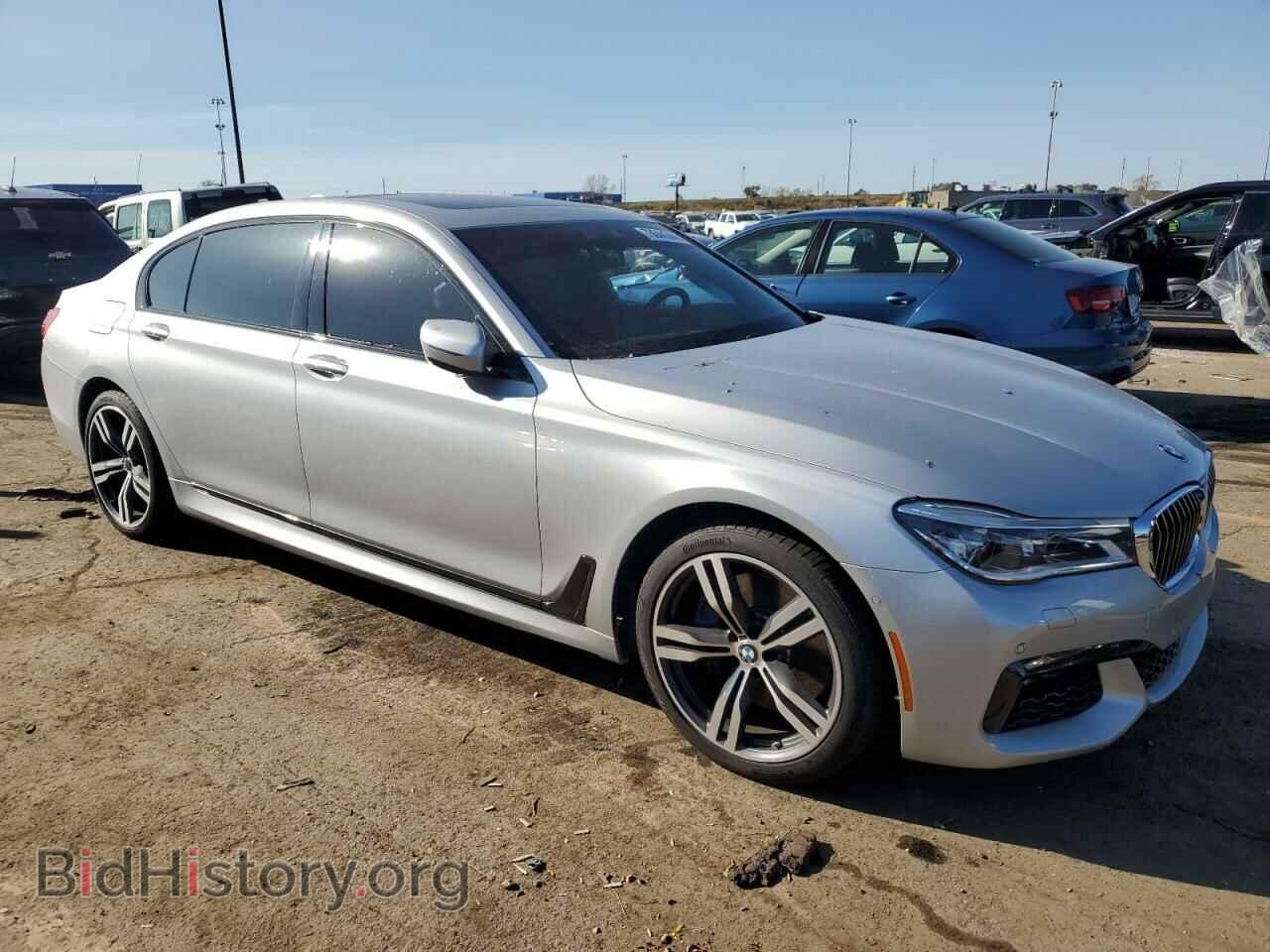 2017 BMW 7 SERIES - VIN: WBA7F2C57HG422010 - Фото 4