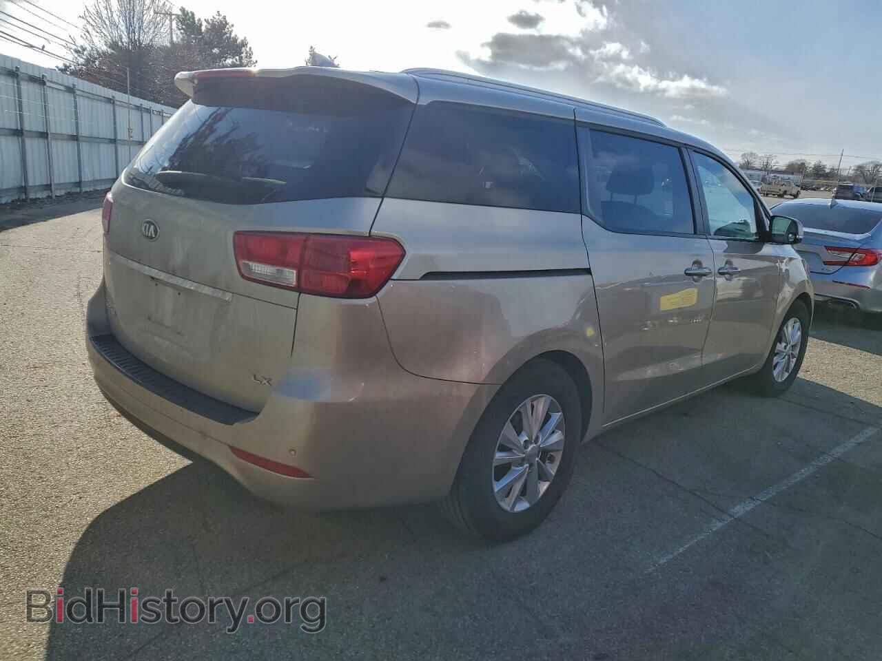 2016 KIA All Models - VIN: KNDMB5C11G6084348 - Фото 3