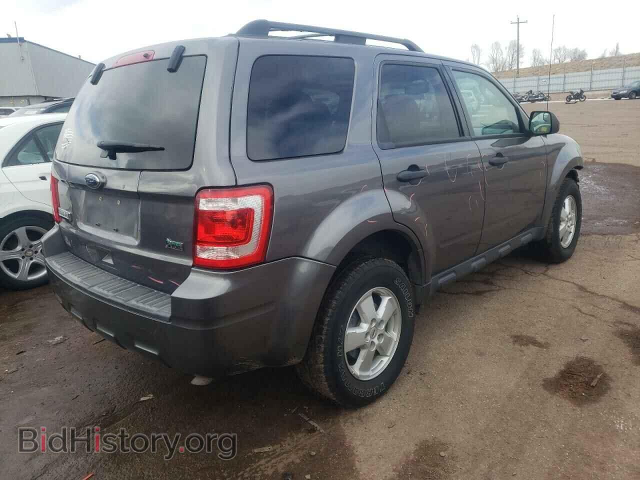 2010 FORD ESCAPE - VIN: 1FMCU9DG9AKC77079 - Фото 3