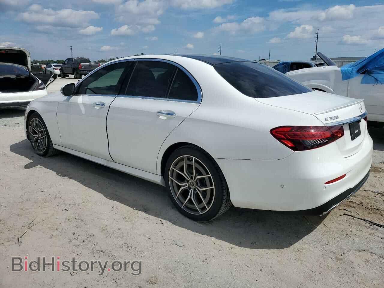 2021 MERCEDES-BENZ E-CLASS - VIN: W1KZF8DB9MA962318 - Фото 2