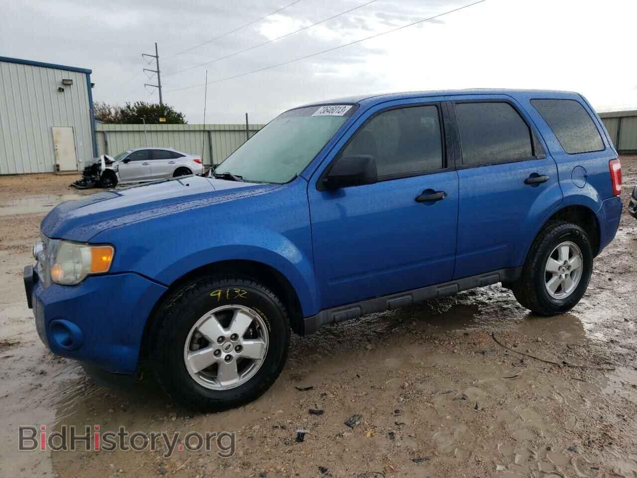Фотография 1FMCU0C71BKC62686 - FORD ESCAPE 2011