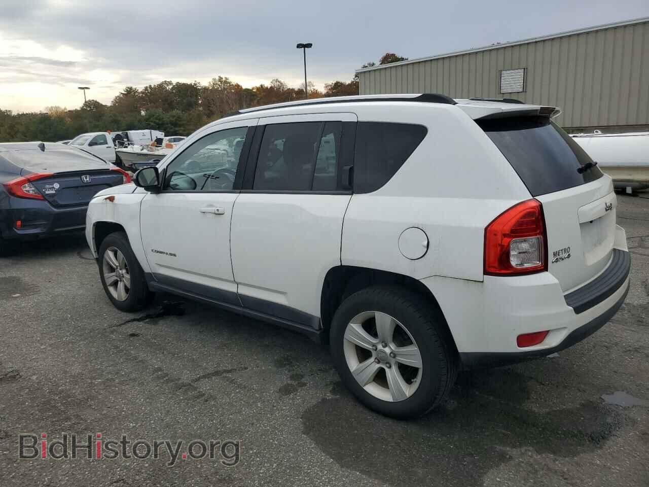 2011 JEEP COMPASS - VIN: 1J4NF1FB0BD251643 - Фото 2