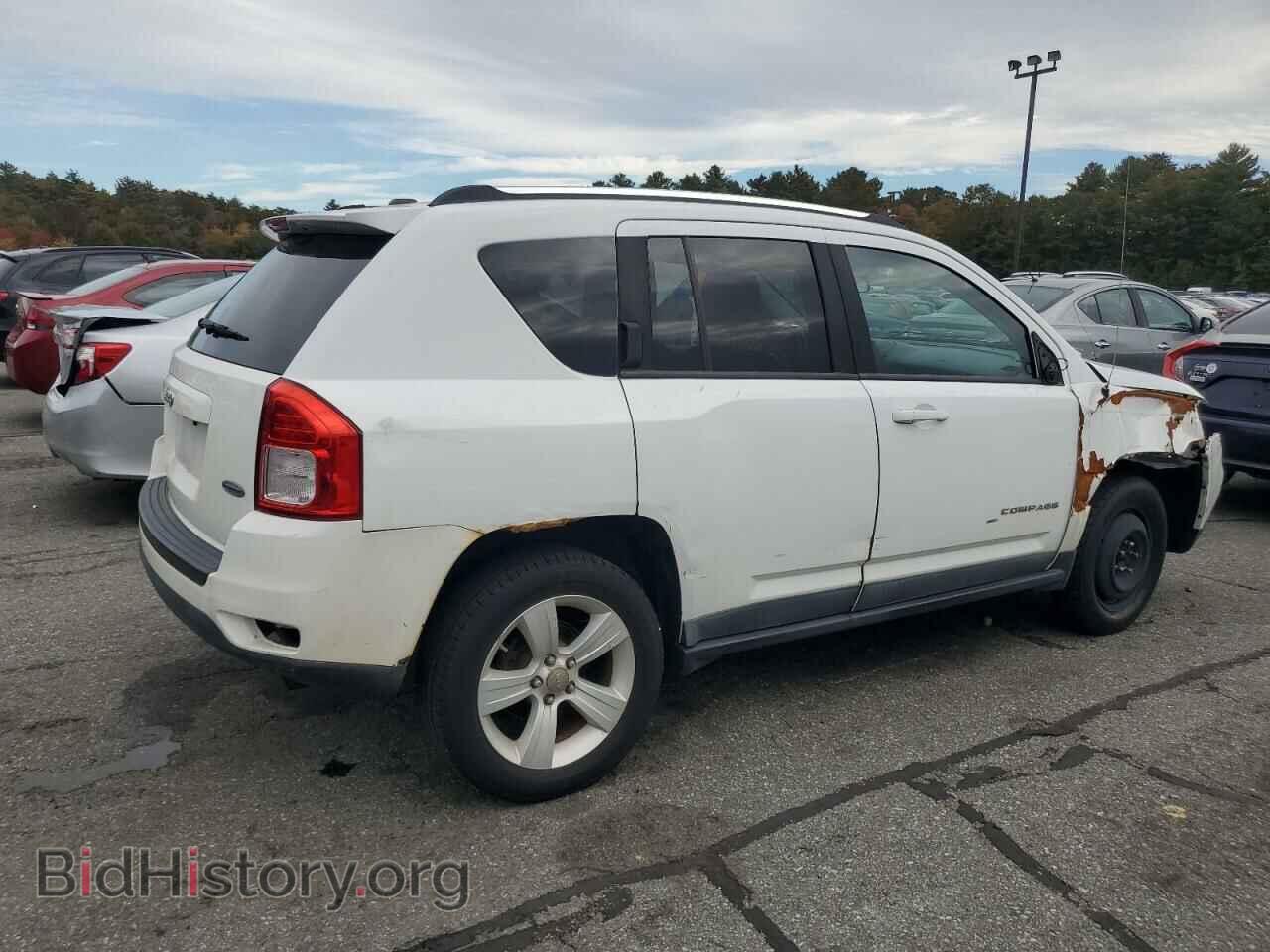 2011 JEEP COMPASS - VIN: 1J4NF1FB0BD251643 - Фото 3
