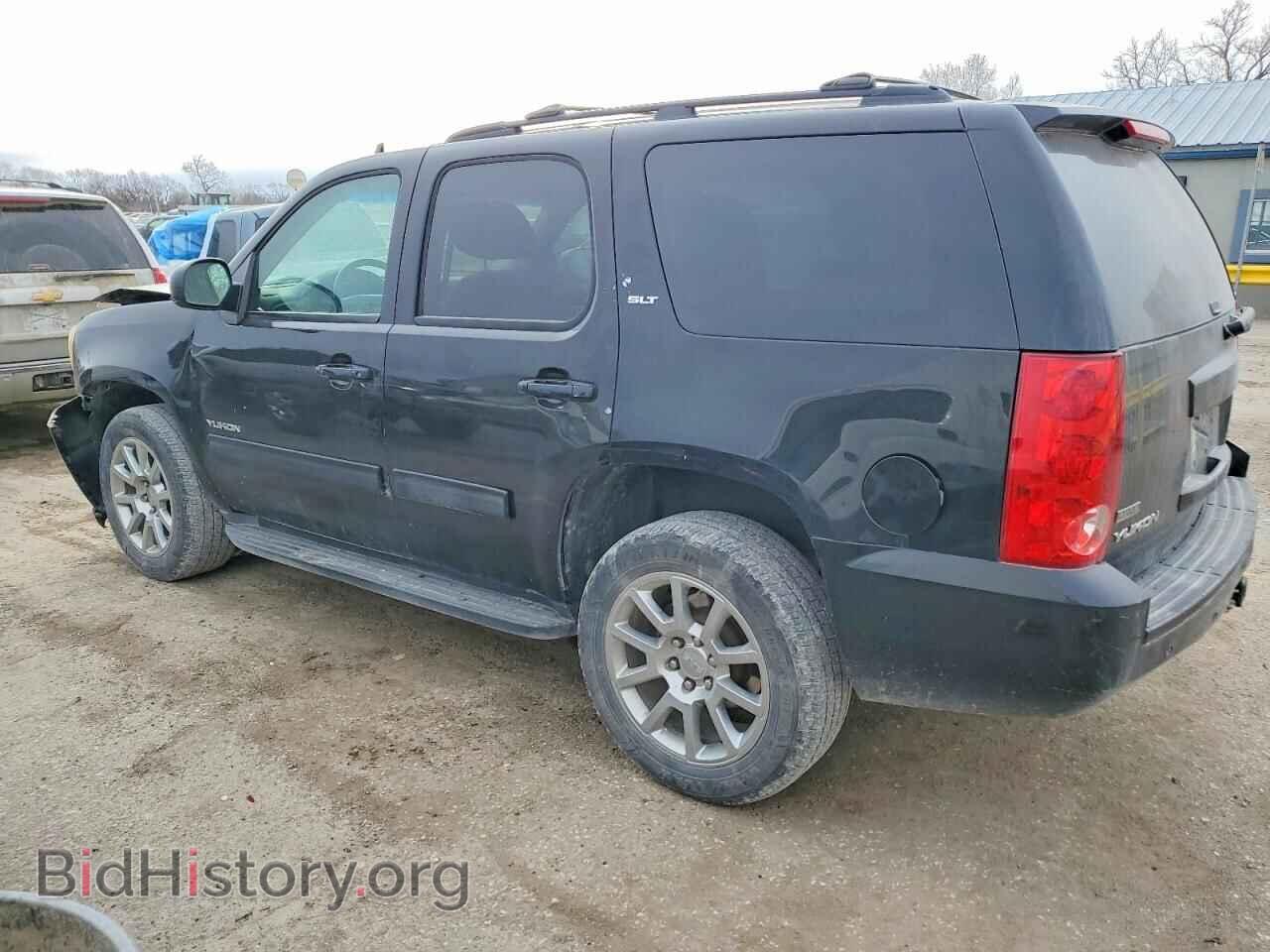 2011 GMC YUKON - VIN: 1GKS2CE06BR379120 - Фото 2
