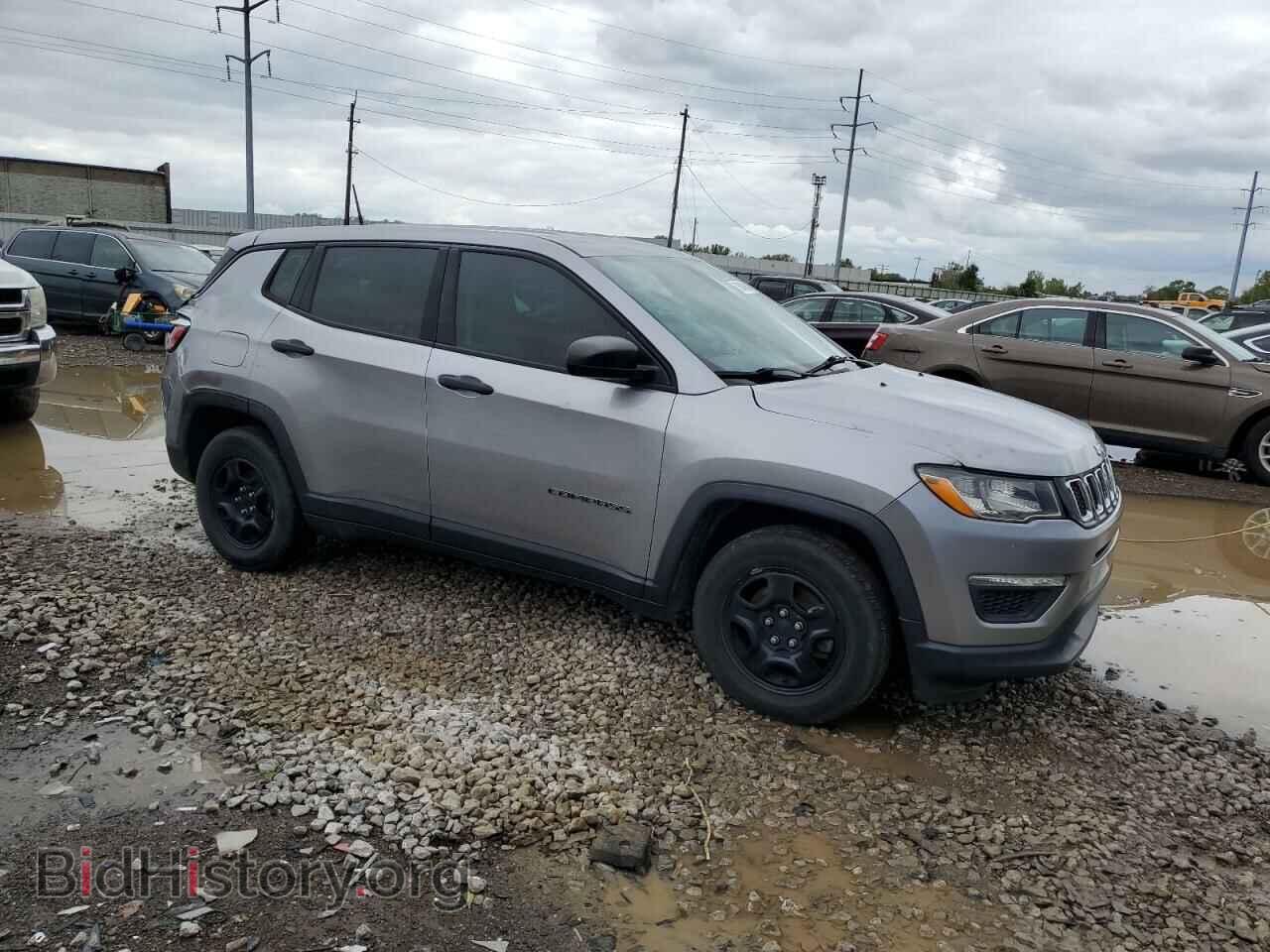 2018 JEEP COMPASS - VIN: 3C4NJCAB7JT335359 - Фото 4