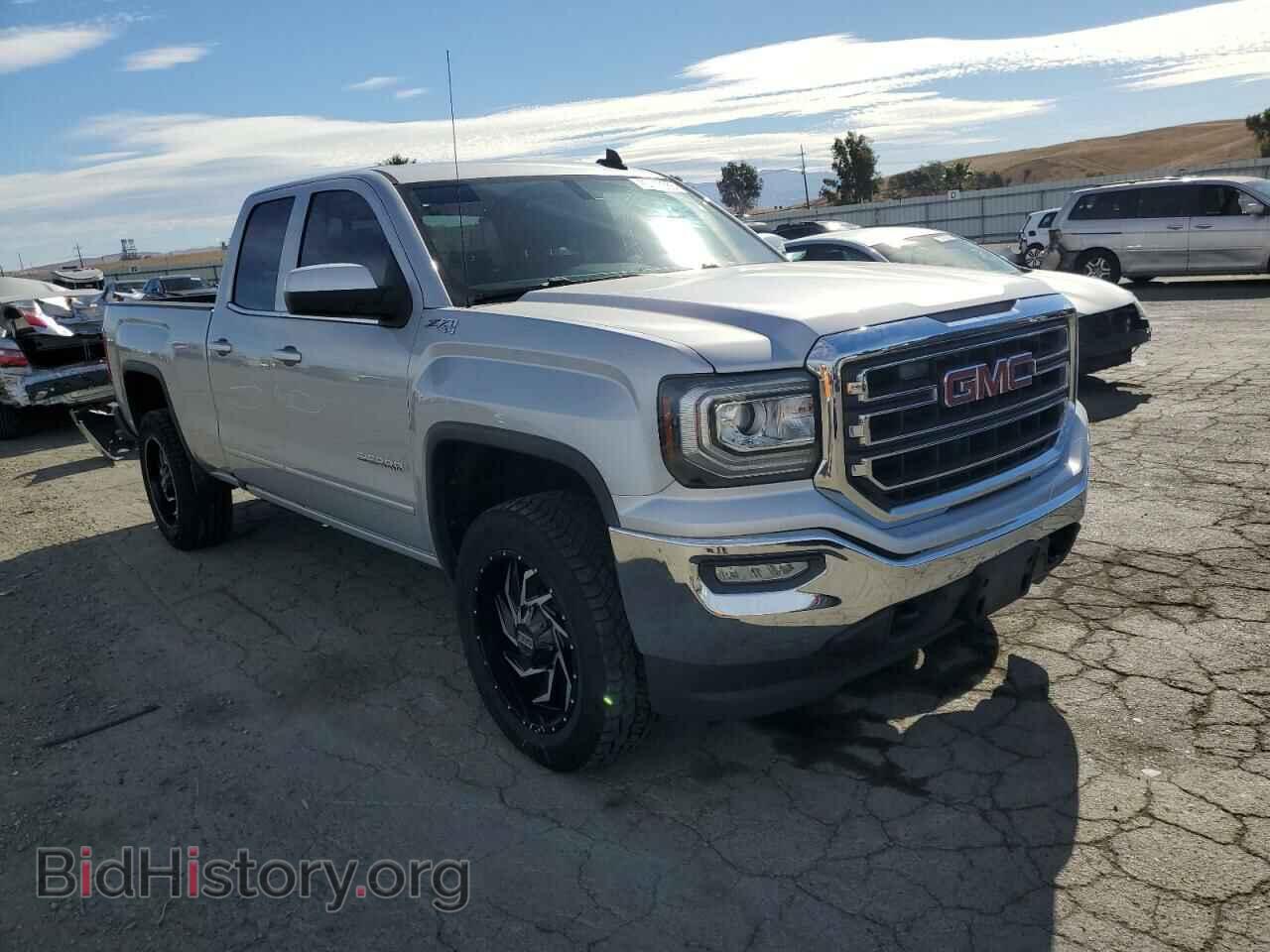 2017 GMC SIERRA - VIN: 1GTV2MEC3HZ129805 - Фото 4