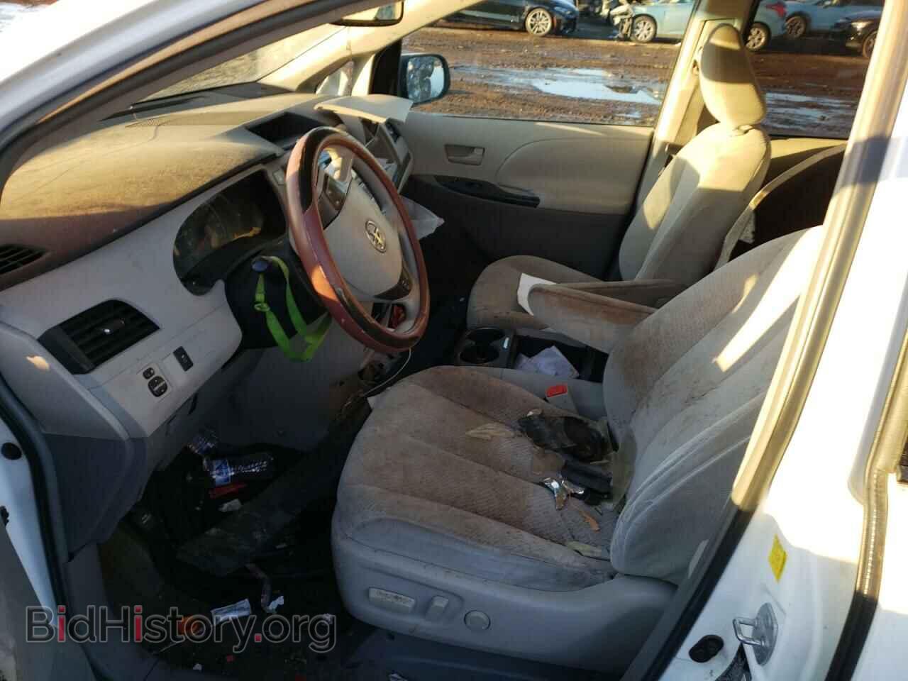 2011 TOYOTA All Models - VIN: 5TDKK3DC2BS060824 - Фото 7