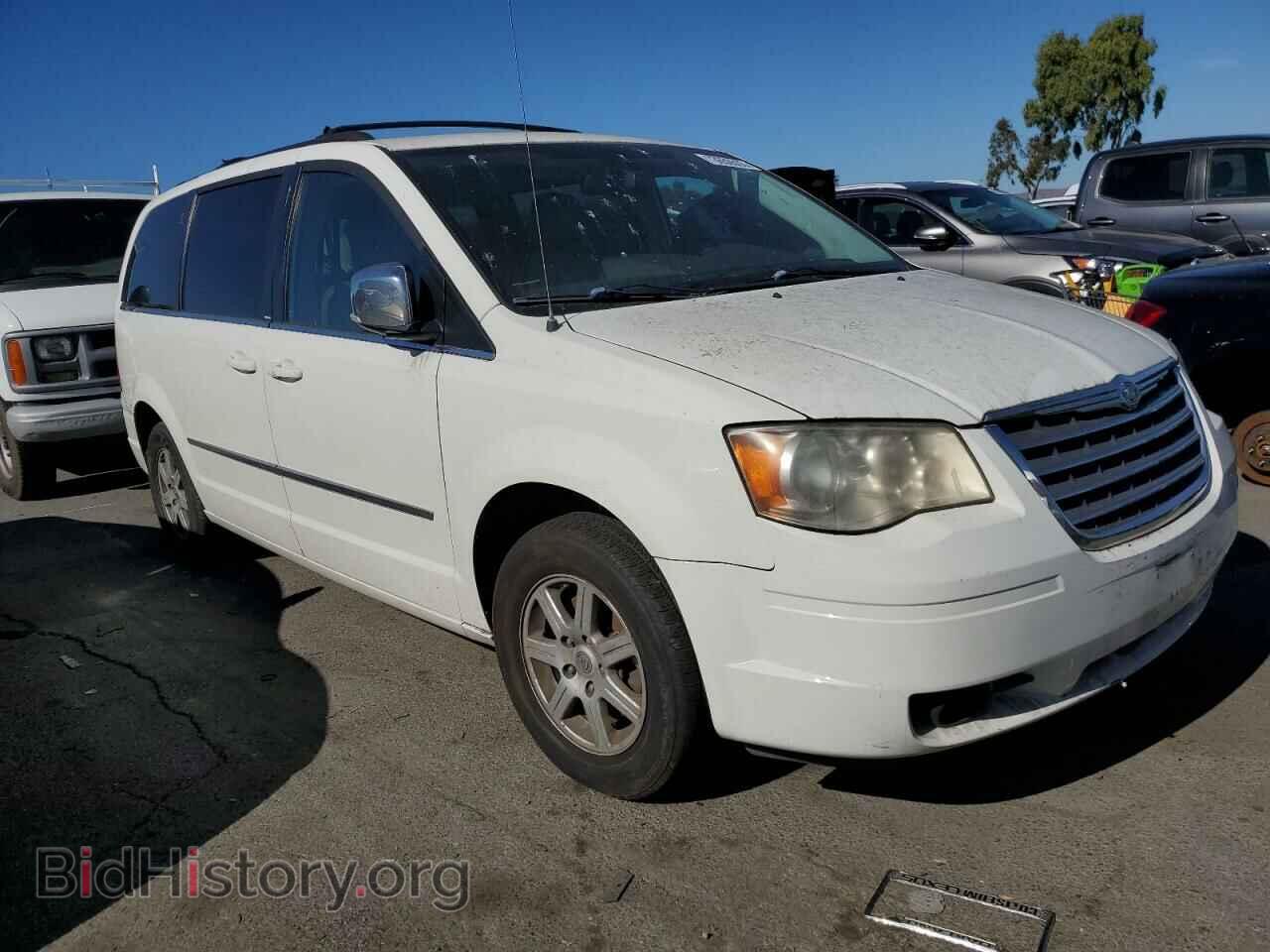 2010 CHRYSLER MINIVAN - VIN: 2A4RR8DX4AR448391 - Фото 4