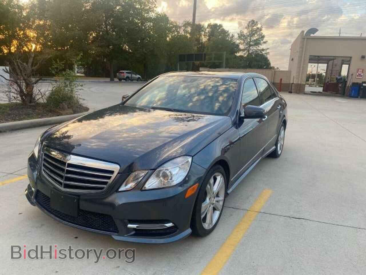 2013 MERCEDES-BENZ E-CLASS - VIN: WDDHF5KB1DA749425 - Фото 2