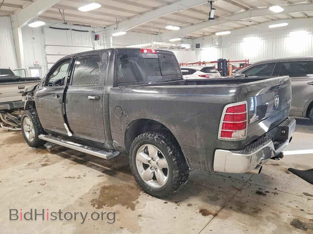 2016 RAM 1500 - VIN: 3C6RR7LT7GG359032 - Фото 2