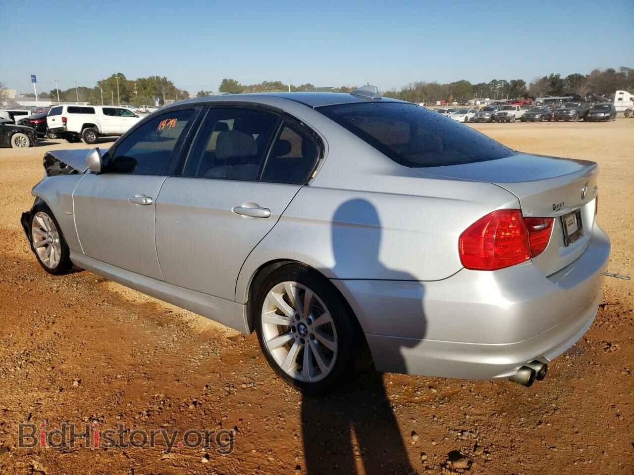 2011 BMW 3 SERIES - VIN: WBAPH7C57BE131047 - Фото 2