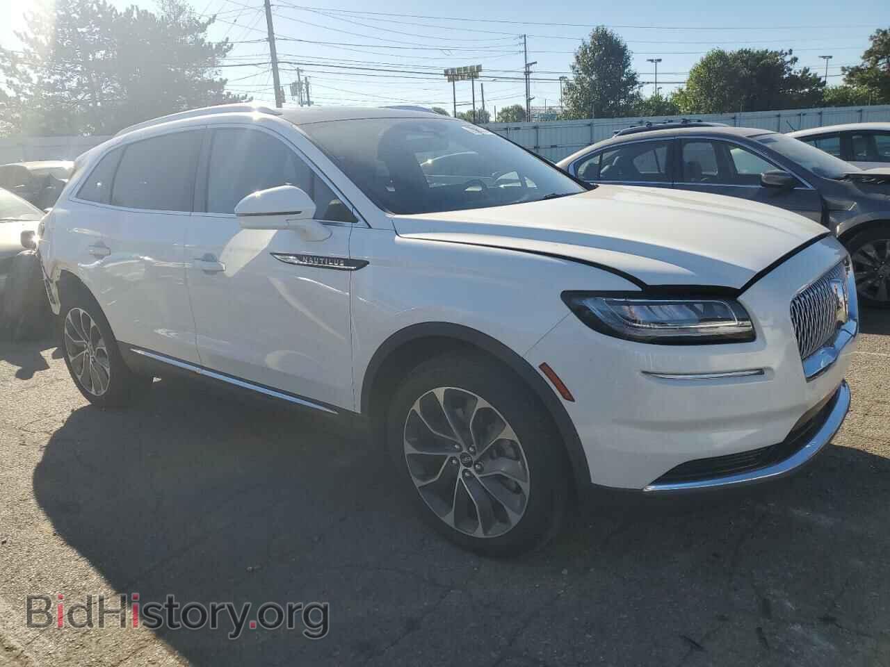2021 LINCOLN NAUTILUS - VIN: 2LMPJ8KP4MBL11732 - Фото 4