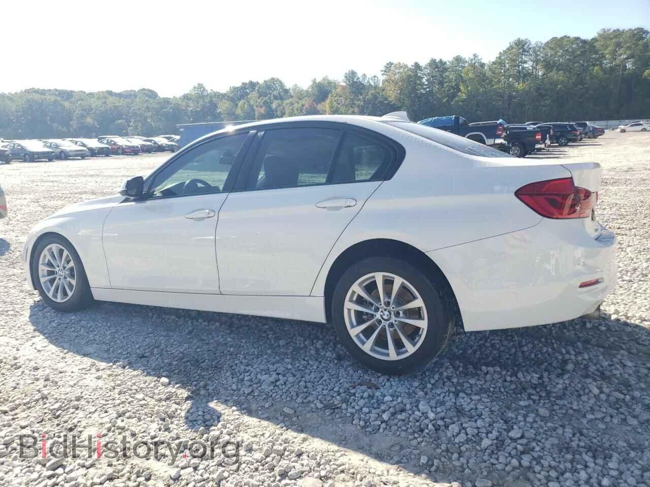 2017 BMW 3 SERIES - VIN: WBA8A9C38HK864592 - Фото 2