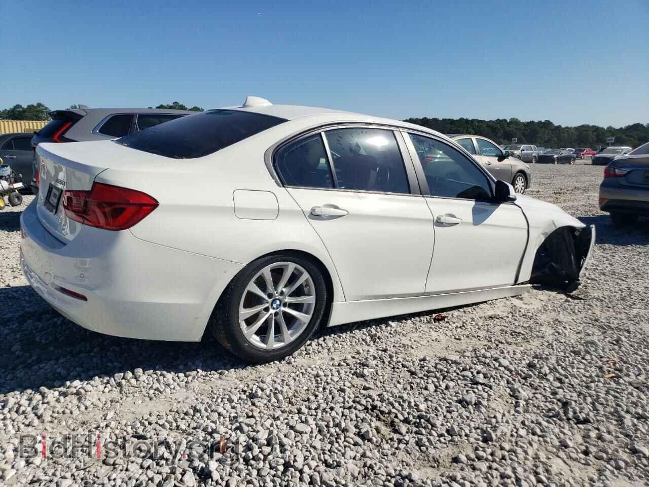 2017 BMW 3 SERIES - VIN: WBA8A9C38HK864592 - Фото 3