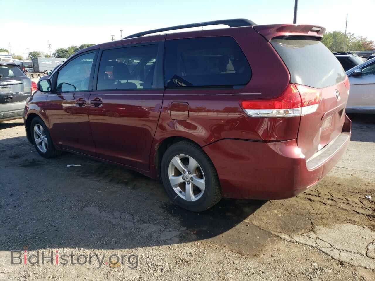 2011 TOYOTA All Models - VIN: 5TDKK3DC1BS014210 - Фото 2