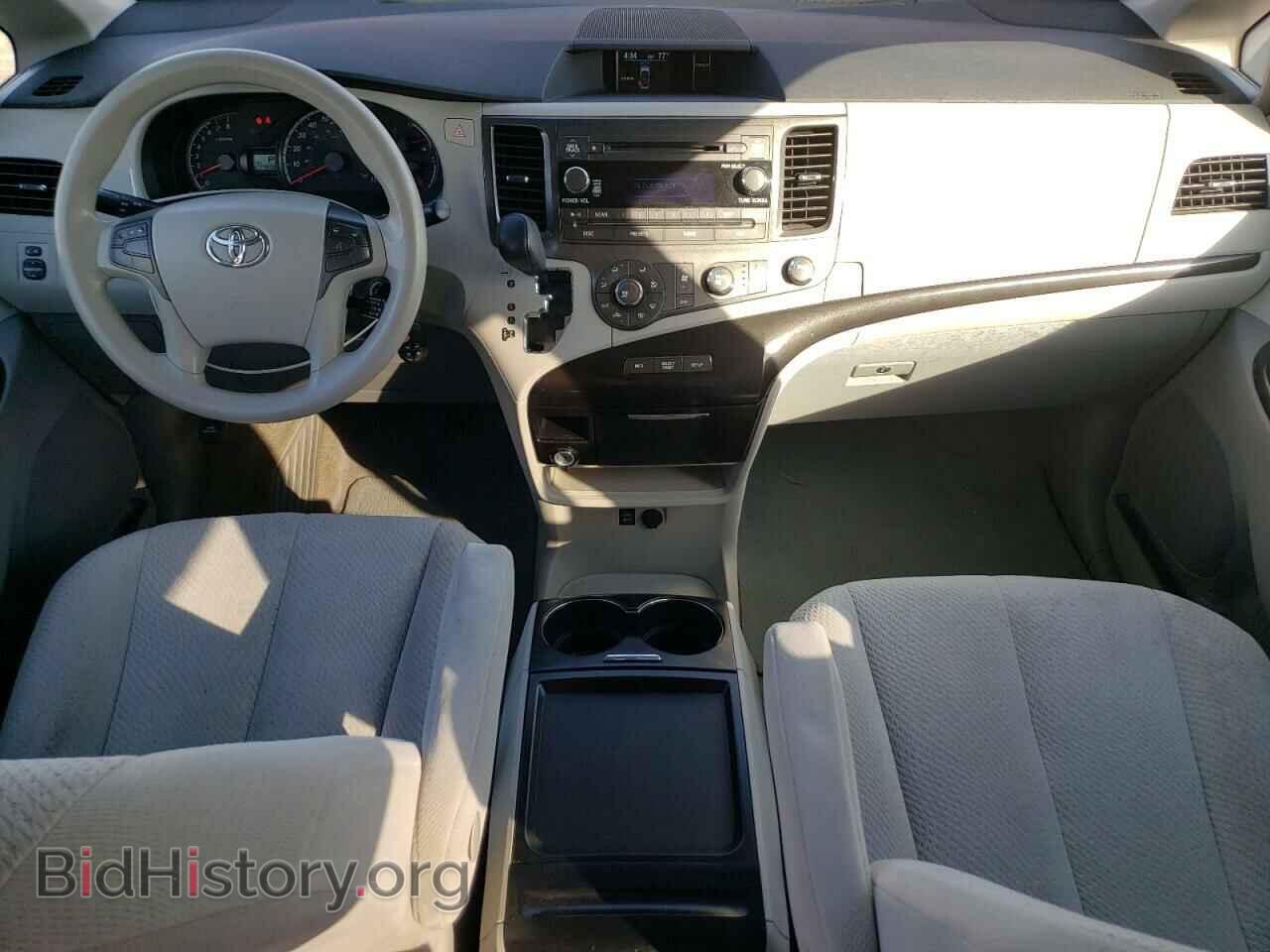2011 TOYOTA All Models - VIN: 5TDKK3DC1BS014210 - Фото 8