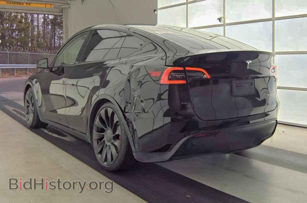 2023 TESLA MODEL Y - VIN: 7SAYGDEF7PF846739 - Photo 3