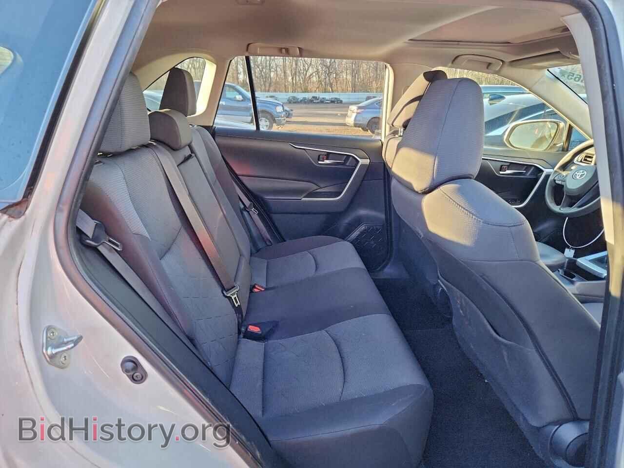 2019 TOYOTA RAV4 - VIN: JTMP1RFV8KJ021968 - Фото 11