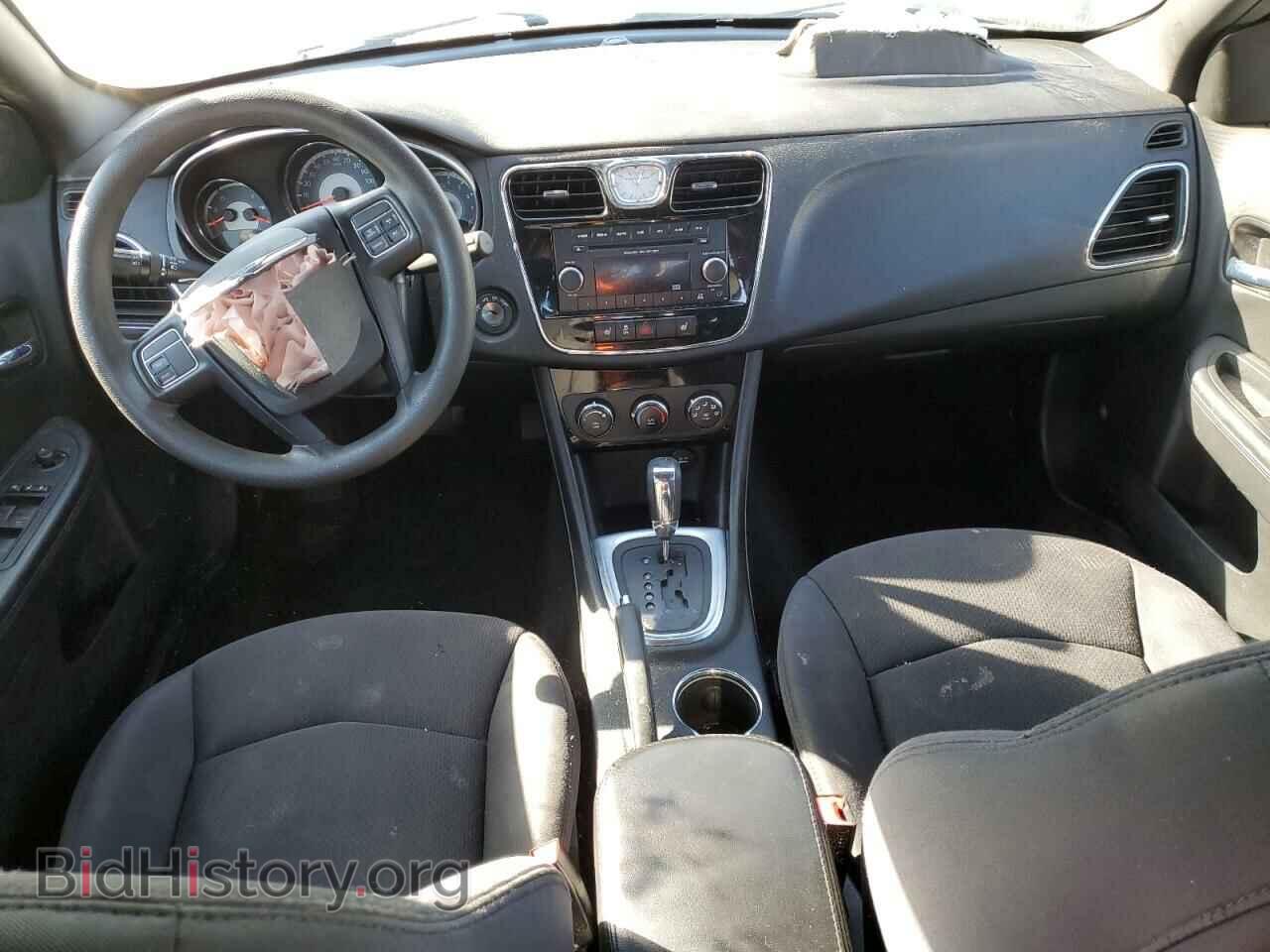 2012 CHRYSLER 200 - VIN: 1C3CCBAG5CN316758 - Фото 8