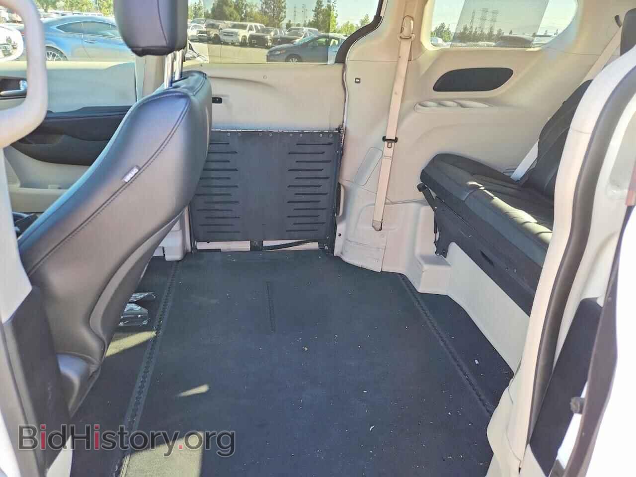 2018 CHRYSLER PACIFICA - VIN: 2C4RC1BG5JR305743 - Фото 10