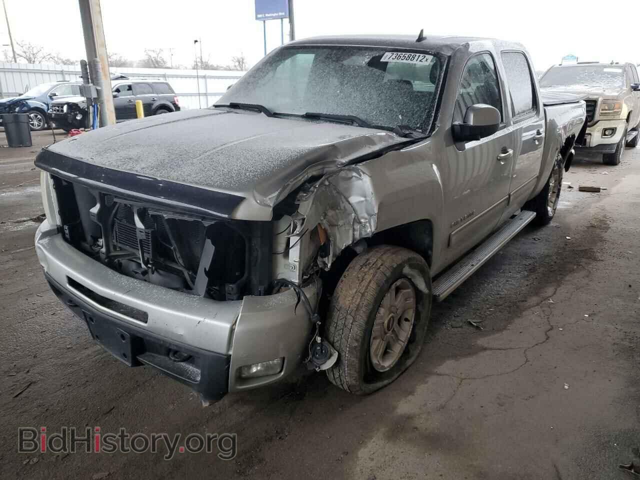 Photo 3GCRKTE3XAG185631 - CHEVROLET SILVERADO 2010