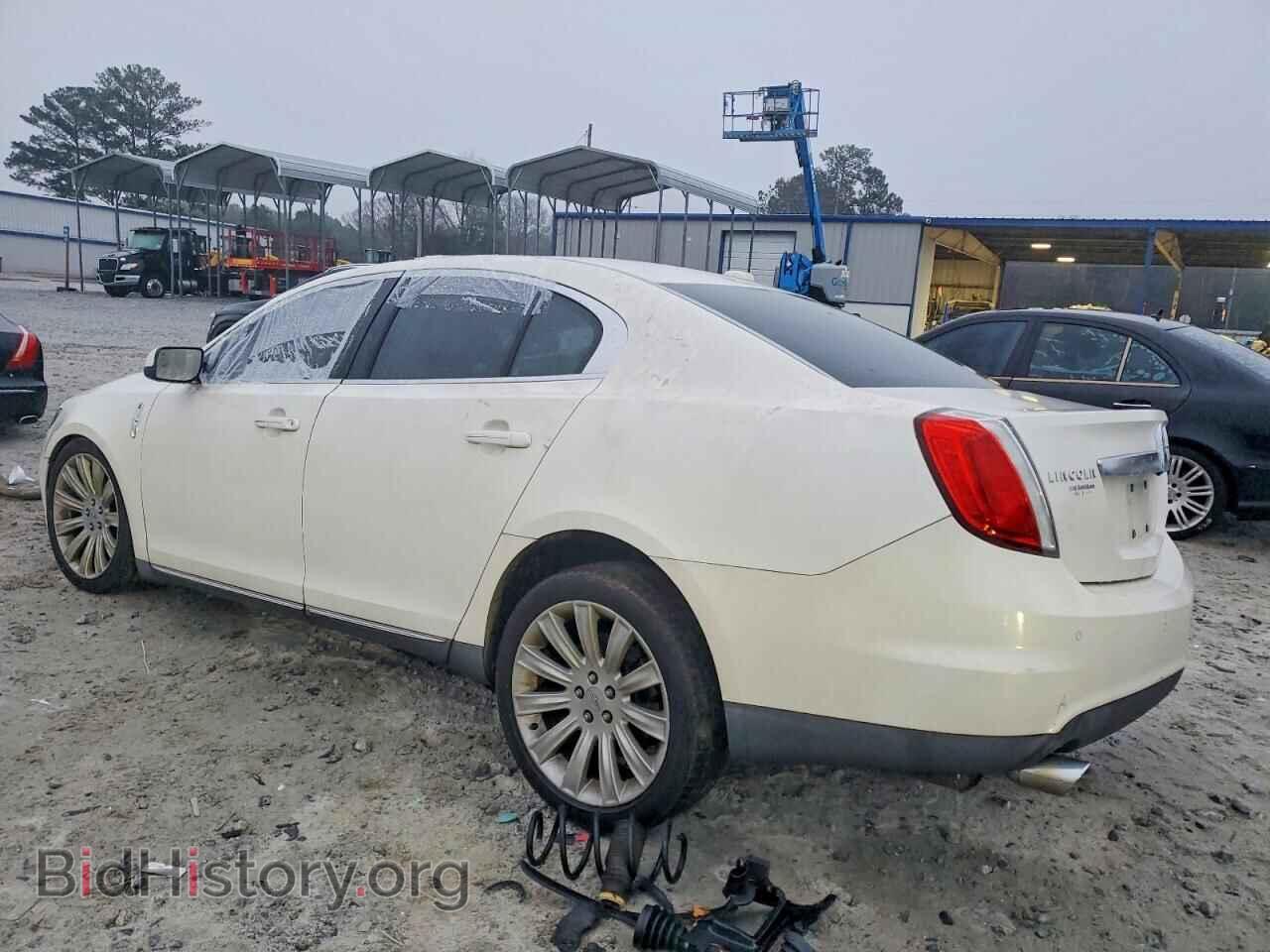 2009 LINCOLN MKS - VIN: 1LNHM94R29G615962 - Фото 2