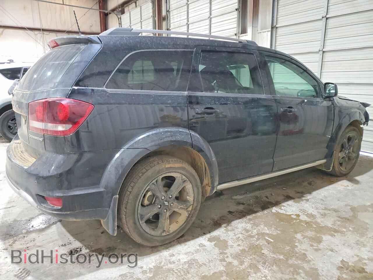 2020 DODGE JOURNEY - VIN: 3C4PDCGB2LT279941 - Фото 3