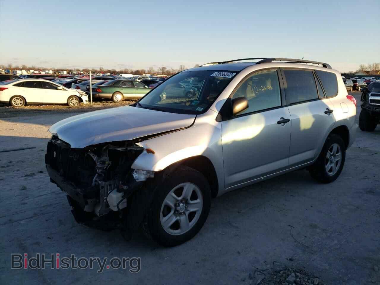 Photo 2T3BK4DV2AW015631 - TOYOTA RAV4 2010