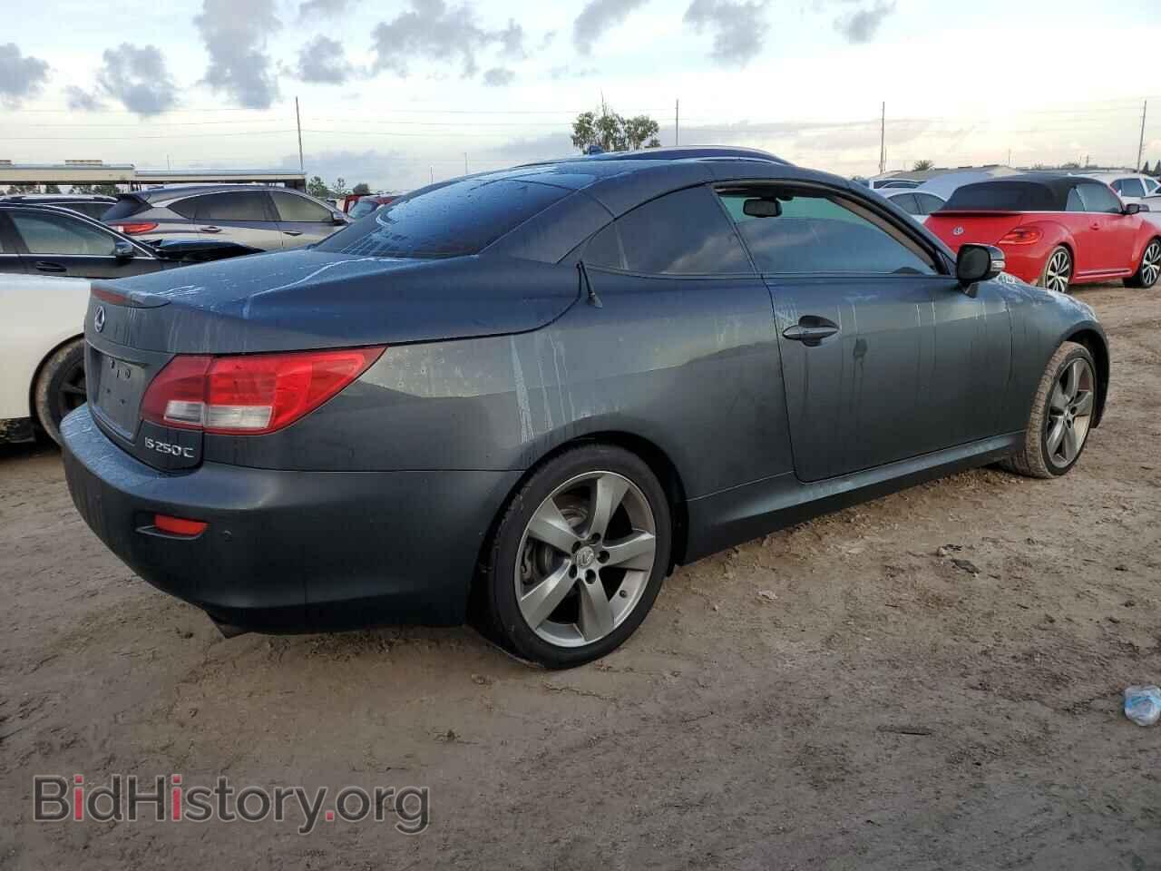 2011 LEXUS IS - VIN: JTHFF2C28B2517151 - Photo 3