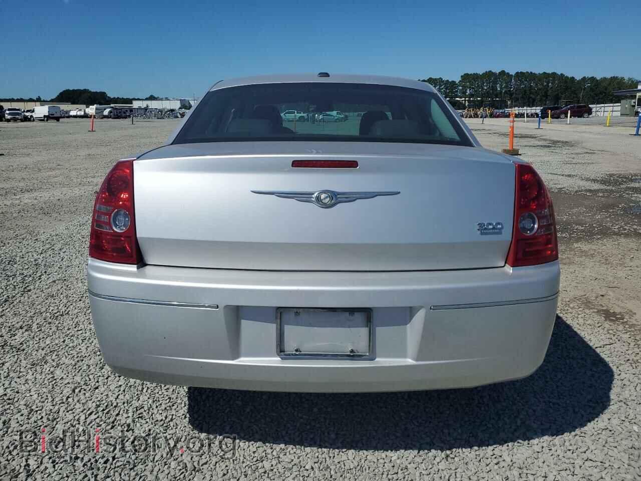 2010 CHRYSLER 300 - VIN: 2C3CA5CV7AH329018 - Фото 6