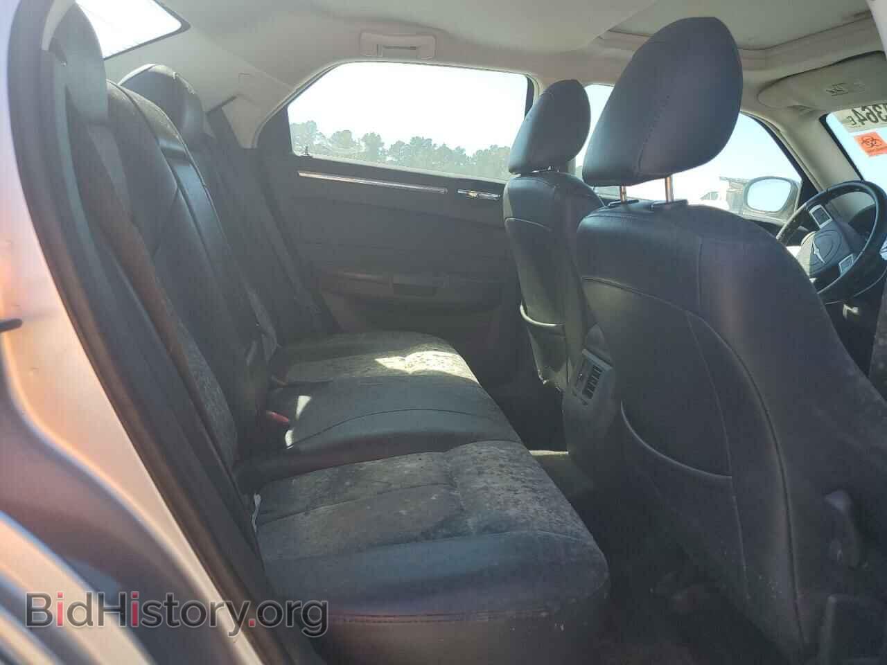 2010 CHRYSLER 300 - VIN: 2C3CA5CV7AH329018 - Фото 10