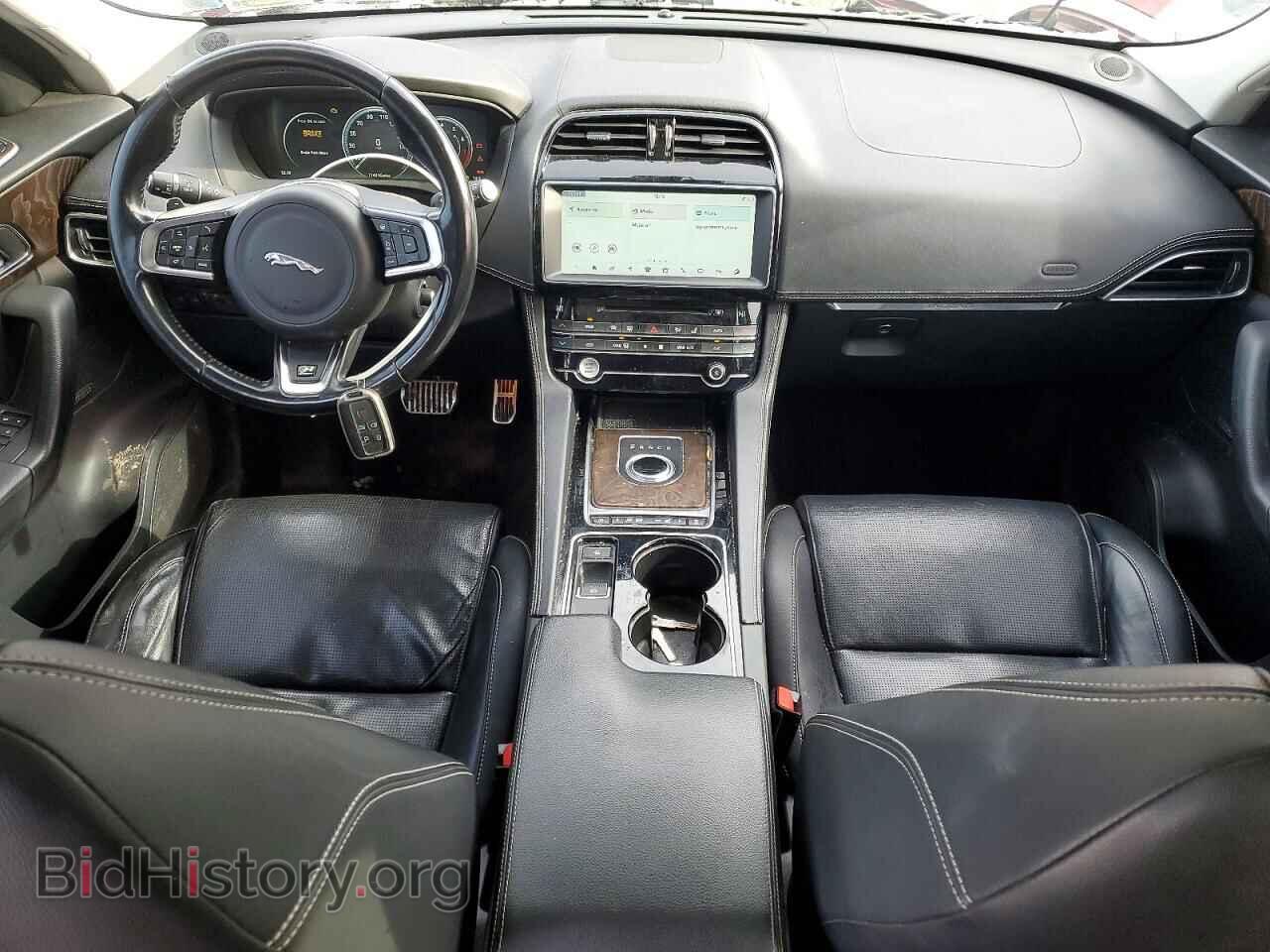 2017 JAGUAR F-PACE - VIN: SADCL2BV1HA084252 - Фото 8