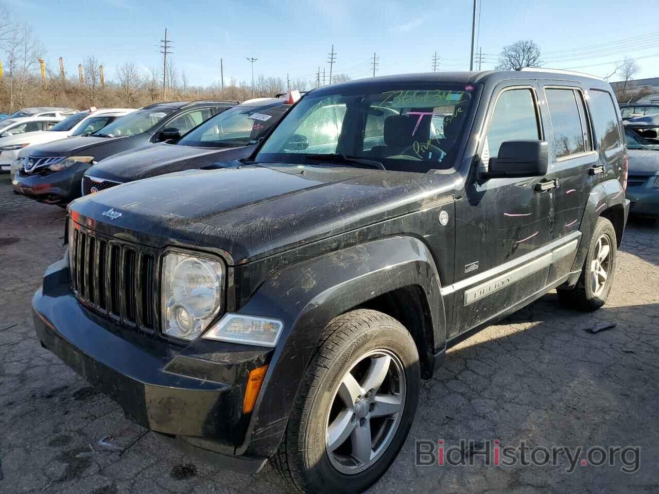 Photo 1J8GN28K89W551720 - JEEP LIBERTY 2009