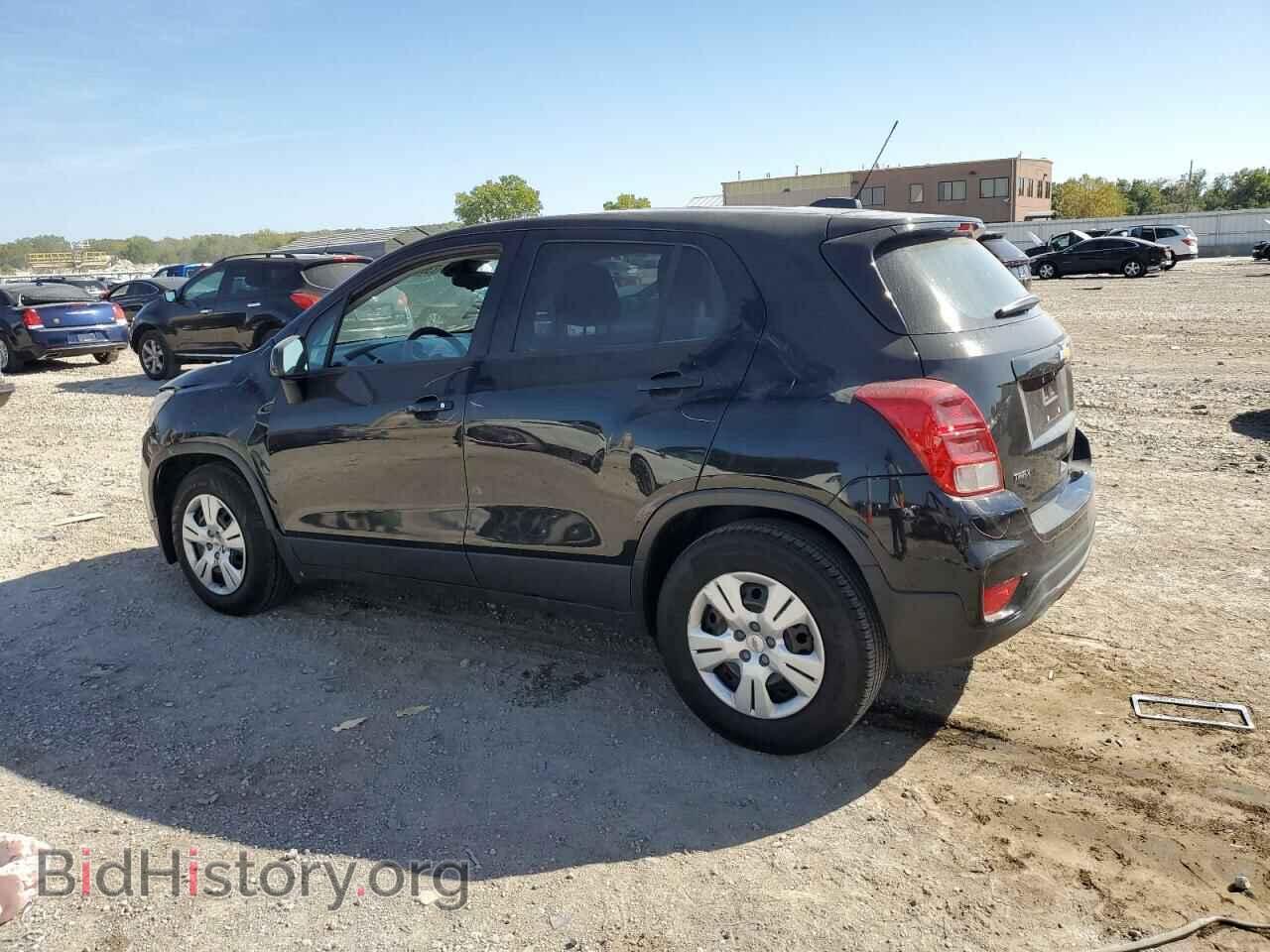 2017 CHEVROLET TRAX - VIN: 3GNCJKSB2HL206785 - Фото 2
