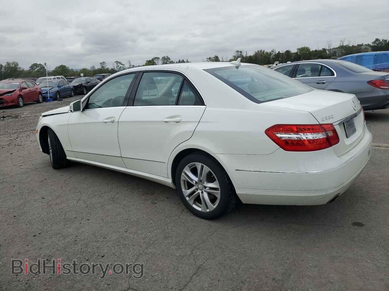 2011 MERCEDES-BENZ E-CLASS - VIN: WDDHF8HB7BA435364 - Фото 2