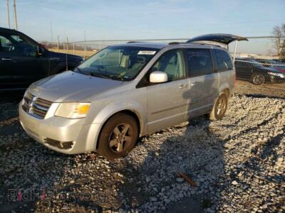 2010 Dodge CARAVAN Grand Cara, silver — VIN 2D4RN5D18AR375525, Copart
